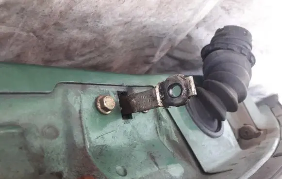 Volkswagen Sharan Front door check strap stopper 