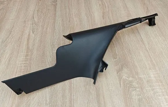 BMW X4 G02 (D)pillar trim (top) 8075364 7424536