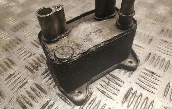 Mercedes-Benz E W210 Gearbox / Transmission oil cooler 6121880301