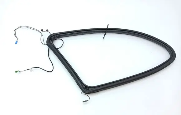 Mercedes-Benz R W251 Rear side window A2516702139 A2517680024