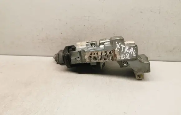 Nissan X-Trail T30 Ignition lock 434754