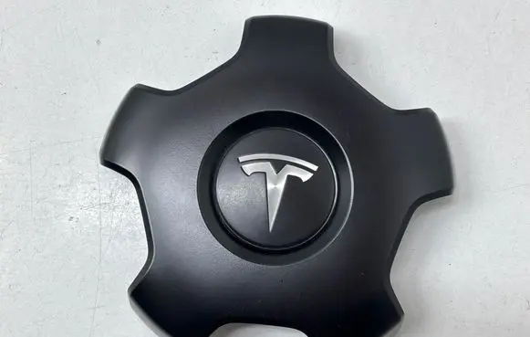 Tesla Model 3 Original wheel cap 1529680A
