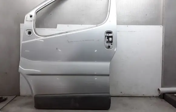 Renault Trafic II (X83) Front door