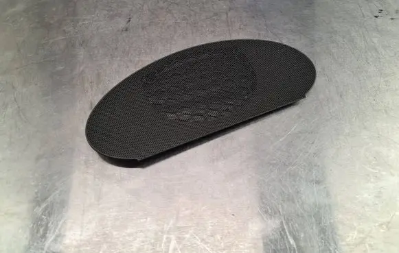Side speaker trim/cover