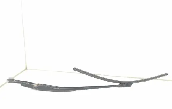 Audi A4 S4 B7 8E 8H Windshield/front glass wiper blade 8e1955408c