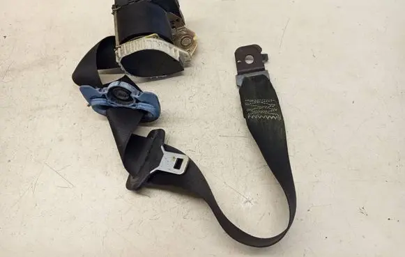 BMW X5 E53 Rear seatbelt 42326A