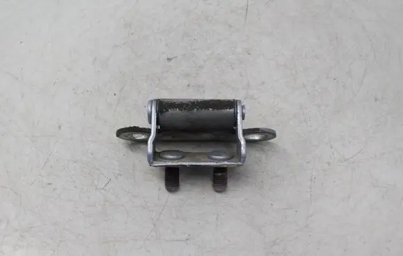 Toyota Auris 150 Tailgate/trunk/boot hinge