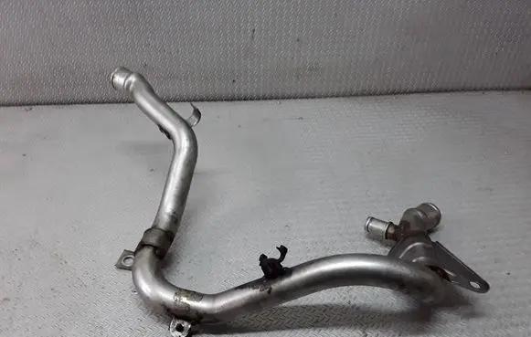 Audi A6 S6 C5 4B Engine coolant pipe/hose
