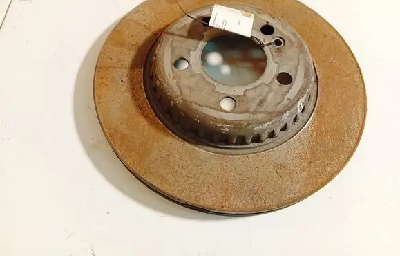 Mercedes-Benz E W213 Rear brake disc ventiliuojamas