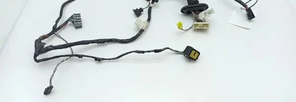 Jaguar XJ X300 Front door wiring loom LNB3190DB