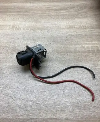 Renault Clio I Heater blower motor/fan resistor 9092609859