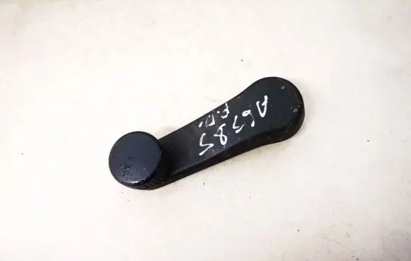 Volkswagen Sharan Front door window winding handle 1h0837581d