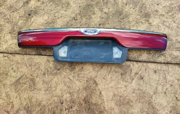 Ford Windstar Tailgate rear/tail lights 97BG13K454A