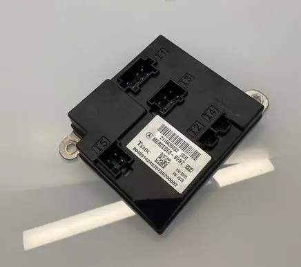 Mercedes-Benz E W211 Comfort/convenience module 2115455332 A2115455332
