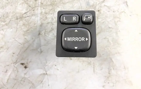 Toyota Land Cruiser (J120) Wing mirror switch 769747b 183575