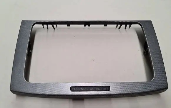 Volkswagen PASSAT B6 Radio/GPS head unit trim 3C0858069M 318410100