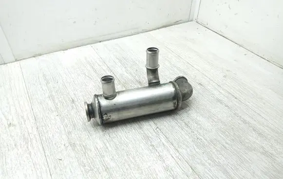 Volvo V70 EGR valve cooler 3M5Q9F464BC 8102010 VP1U3H9P445BB