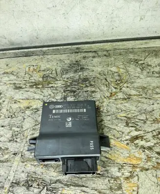 Audi A6 S6 C6 4F Gateway control module 4F0907468B 4F0910468A