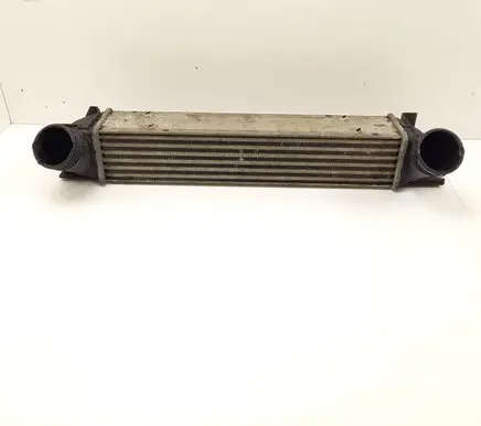 BMW 3 E90 E91 Intercooler radiator 52491608