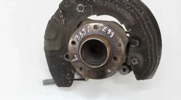 BMW 1 E81 E87 Rear wheel hub