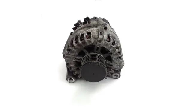 BMW 5 F10 F11 Generator/alternator 8507625