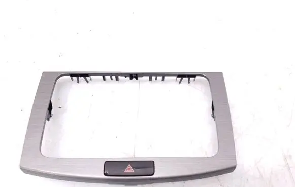 Volkswagen PASSAT B7 Radio/GPS head unit trim 3AA858069H
