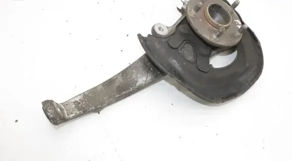 Lexus IS III XE30 Front wheel hub