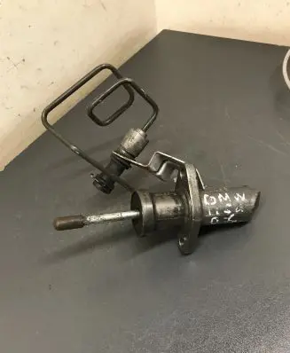 BMW 1 E81 E87 Clutch master cylinder