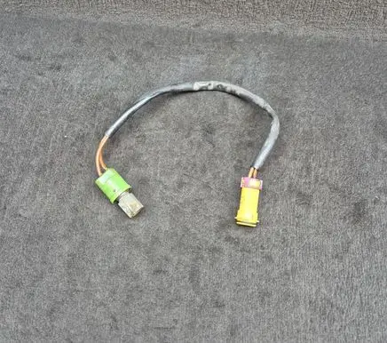 Audi A6 S6 C4 4A Air conditioning (A/C) pressure sensor 8A0959482AB