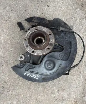 Peugeot 508 II Front wheel hub VGNG