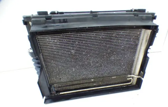 BMW 6 E63 E64 Coolant radiator 7520328 7507972 B534281