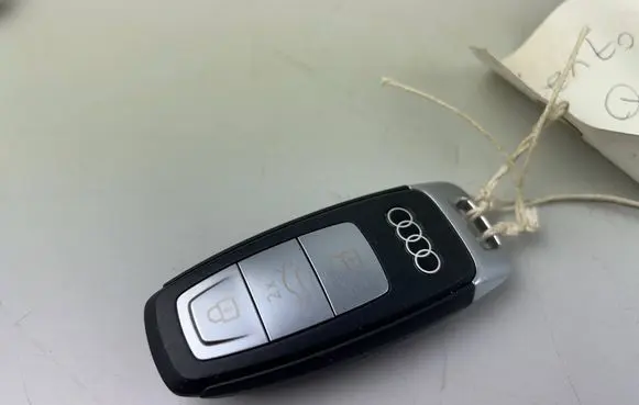 Audi Q4 e-tron Ignition key/card 8Y0959754CJ