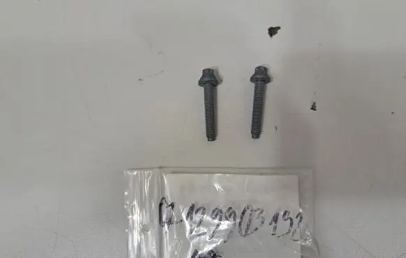 BMW 5 F10 F11 Nuts/bolts 9903192