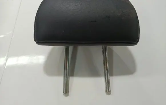 Honda Accord Front seat headrest 