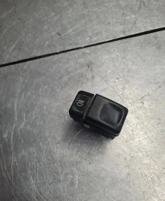 Volvo 850 Fog light switch 9128269 95W43K