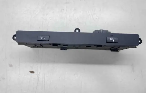 BMW 6 E63 E64 DTC switch 6988876 708989 13590754