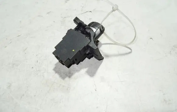 BMW 3 E90 E91 Ignition lock 695472002 10862510