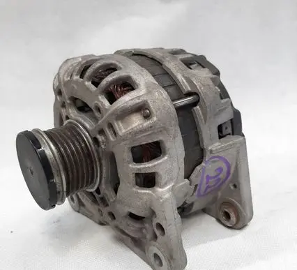 Volkswagen Up Generator/alternator 04C903023D