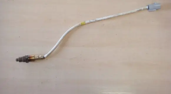 Mitsubishi Space Star Lambda probe sensor 0ZA639M11