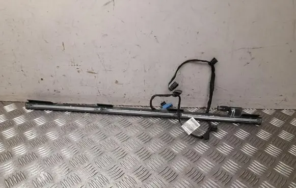 Mercedes-Benz GLE W167 Other sill/pillar trim element A1679066502