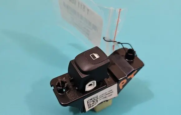 Electric window control switch