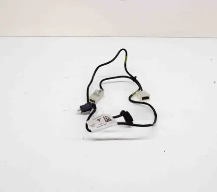 Tesla Model S AUX in-socket connector 104753700C