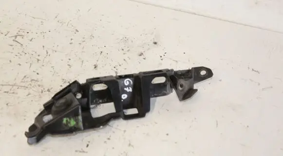Volkswagen Golf VII Front bumper mounting bracket 5G0807050A