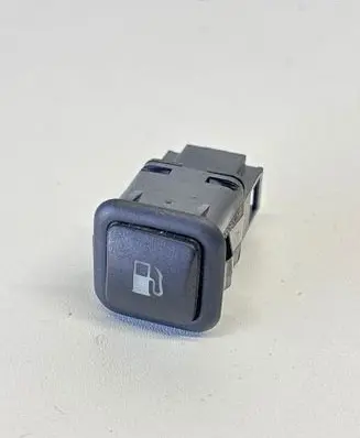 Volkswagen PASSAT B5.5 Fuel tank opening switch 3B0959833A