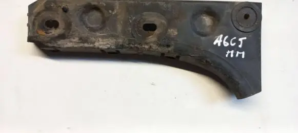 Audi A6 S6 C5 4B Front bumper mounting bracket 4B0807284B