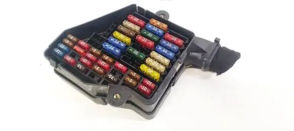 Volkswagen Golf IV Fuse box set 1J1970014AA 1J1970030E