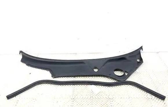 Porsche Panamera (970) Wiper trim 97055556302