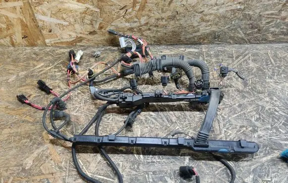 BMW X5M E70 Engine installation wiring loom 755500310 586509