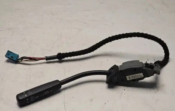 Mercedes-Benz E W211 Cruise control switch 2085450324 LS202729