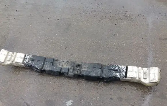 Volvo S80 Rear bumper foam support bar 9151394
